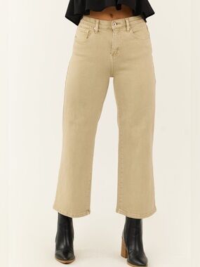 🟠NWT SPECIAL A Plus Tummy Control Wide-Leg Cropped Jeans in Sand